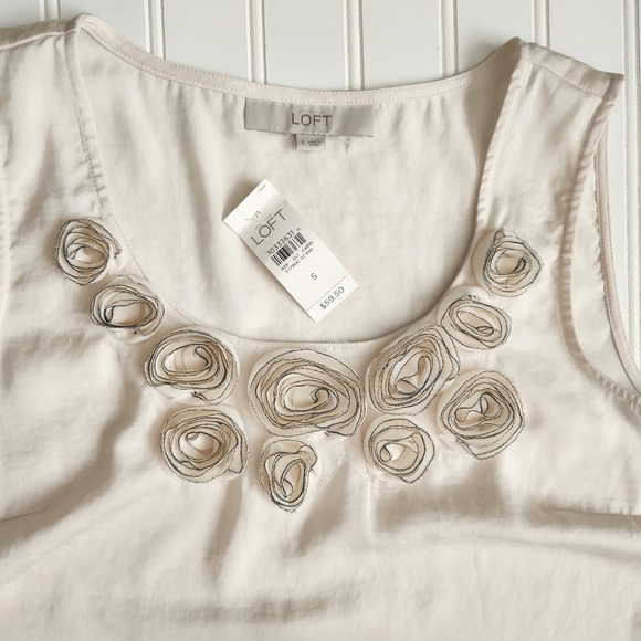 Loft Rosette Tank Sleeveless Blouse - Picture 1 of 12